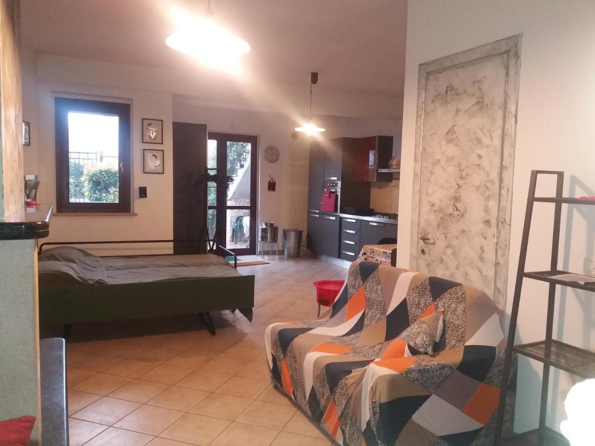 Ferienwohnung Tana Per Gli Ospiti Terni Exterior foto